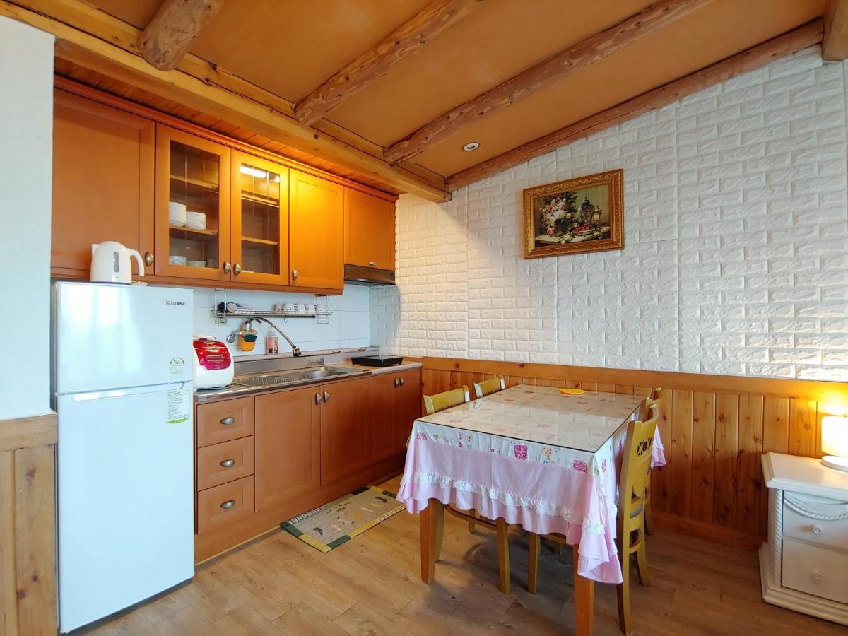 Herb In Pension Čedžu Exteriér fotografie
